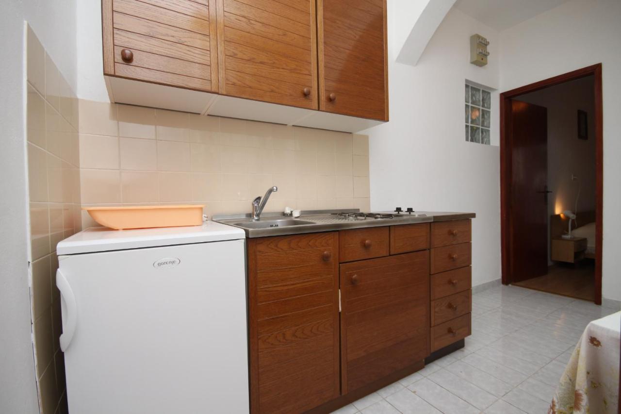 Apartment Metajna 4120C エクステリア 写真